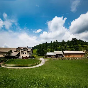 Bed & Breakfast Tourist Farm Pr'dovar Cerklje na Gorenjskem